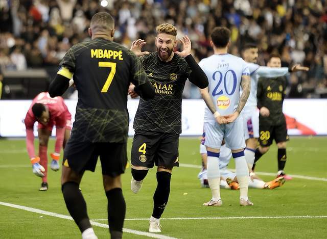  巴黎圣日耳曼天价续约姆巴佩五年  